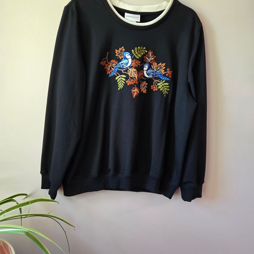 Grandmacore Cottagecore Alfred Dunner Blue Bird Embroidered Sweatshirt Double Co